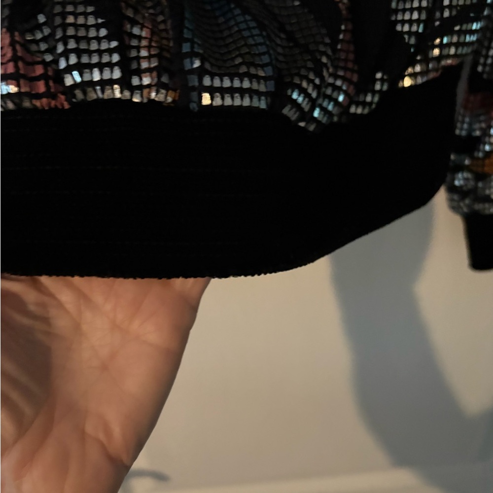 BYCKS Multicolor Patterned Top - Picture 7 of 9
